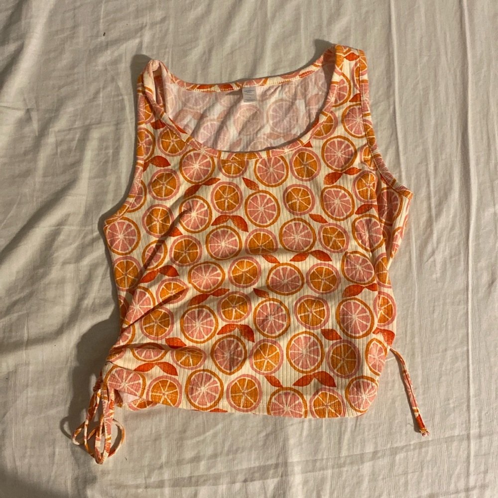 Oranges tank top 🦑☄️🍊